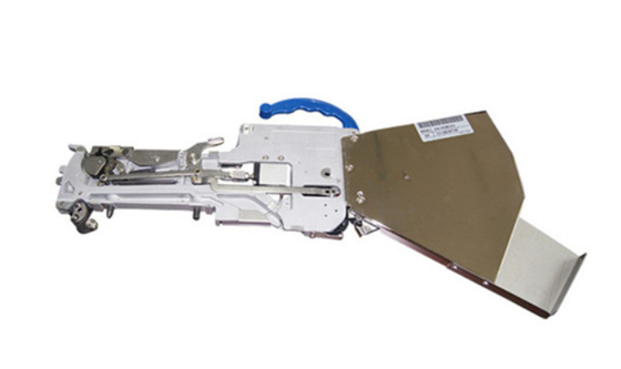 A máquina de SMT da eficiência parte o tipo material contínuo KW1-M1100-030 do CL de 8X4MM Yamaha do alimentador