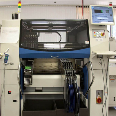 A picareta do mounter sm421 SAMSUNG da microplaqueta de SMT e a máquina de alta velocidade do lugar usaram-se